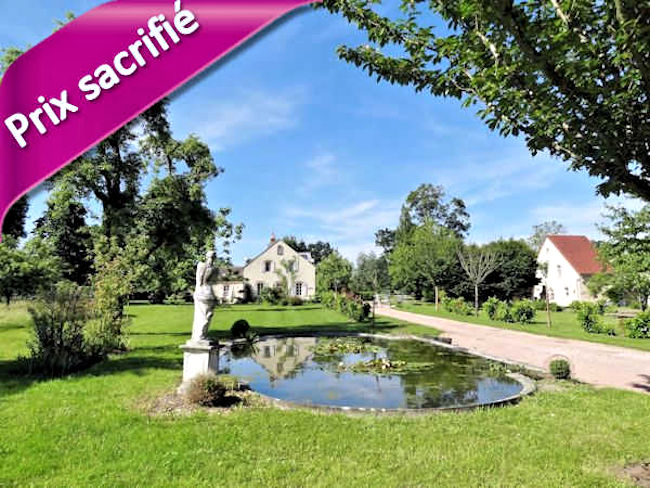 Propriété atypique à vendre