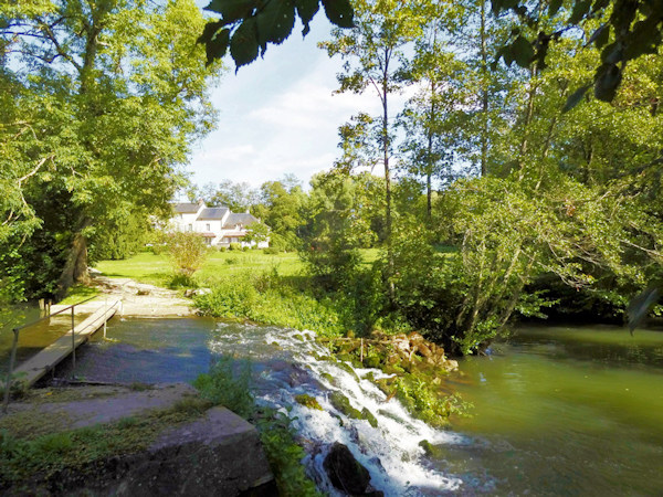 Île et son moulin